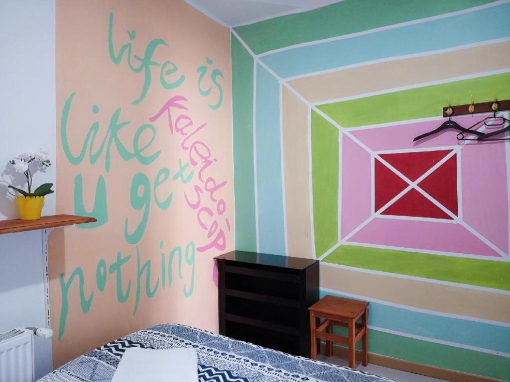 Cozy Rooms With Share The Bathroom And Kitchen Bruxelles Eksteriør billede