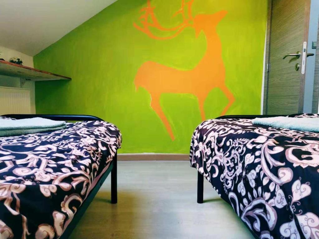 Cozy Rooms With Share The Bathroom And Kitchen Bruxelles Eksteriør billede